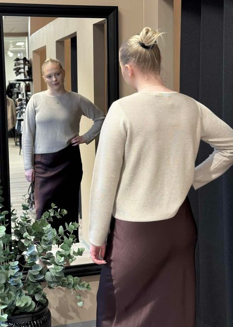 Hovedbilde KATRIN URI - Amy Genser Sand