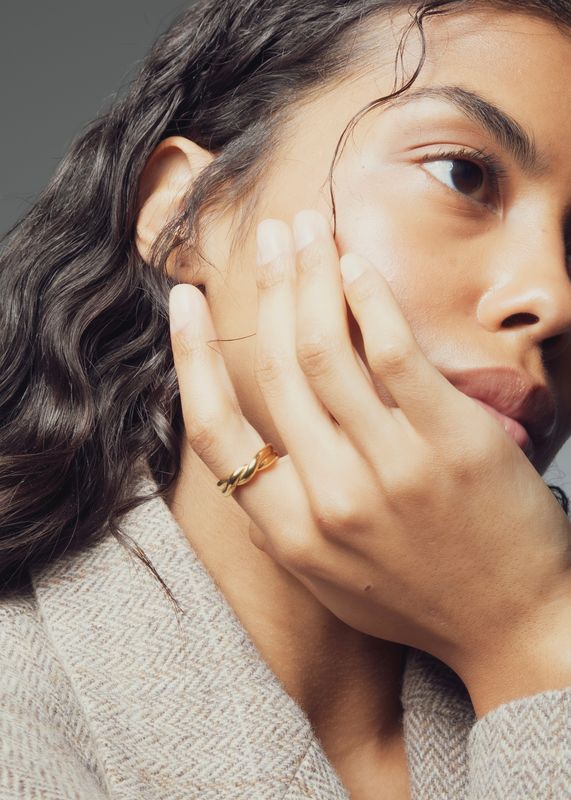 CAMILLA PIHL - The Knot Ring Gull